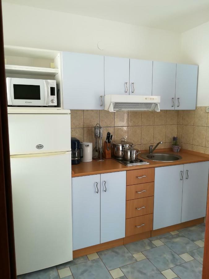 Apartments Kosec Vrsi Esterno foto